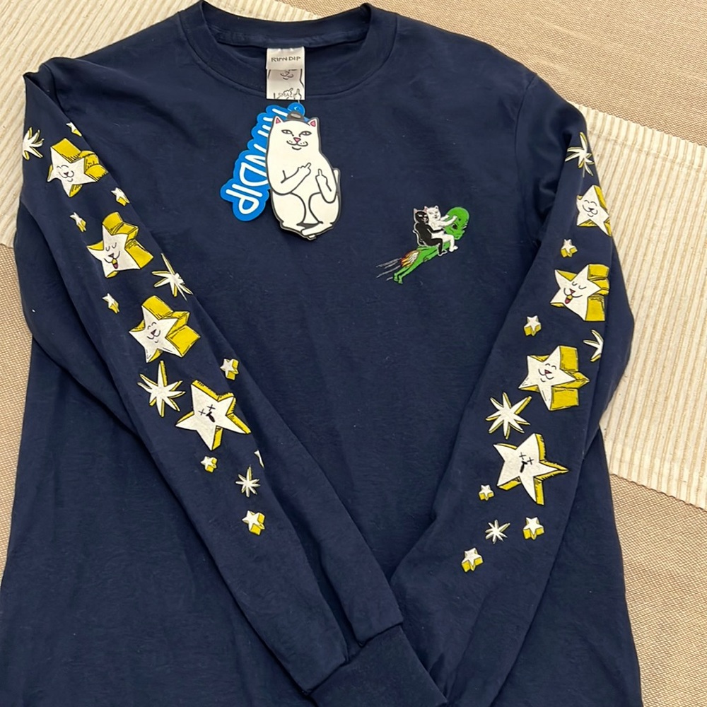 NWT RipNDip long sleeve T